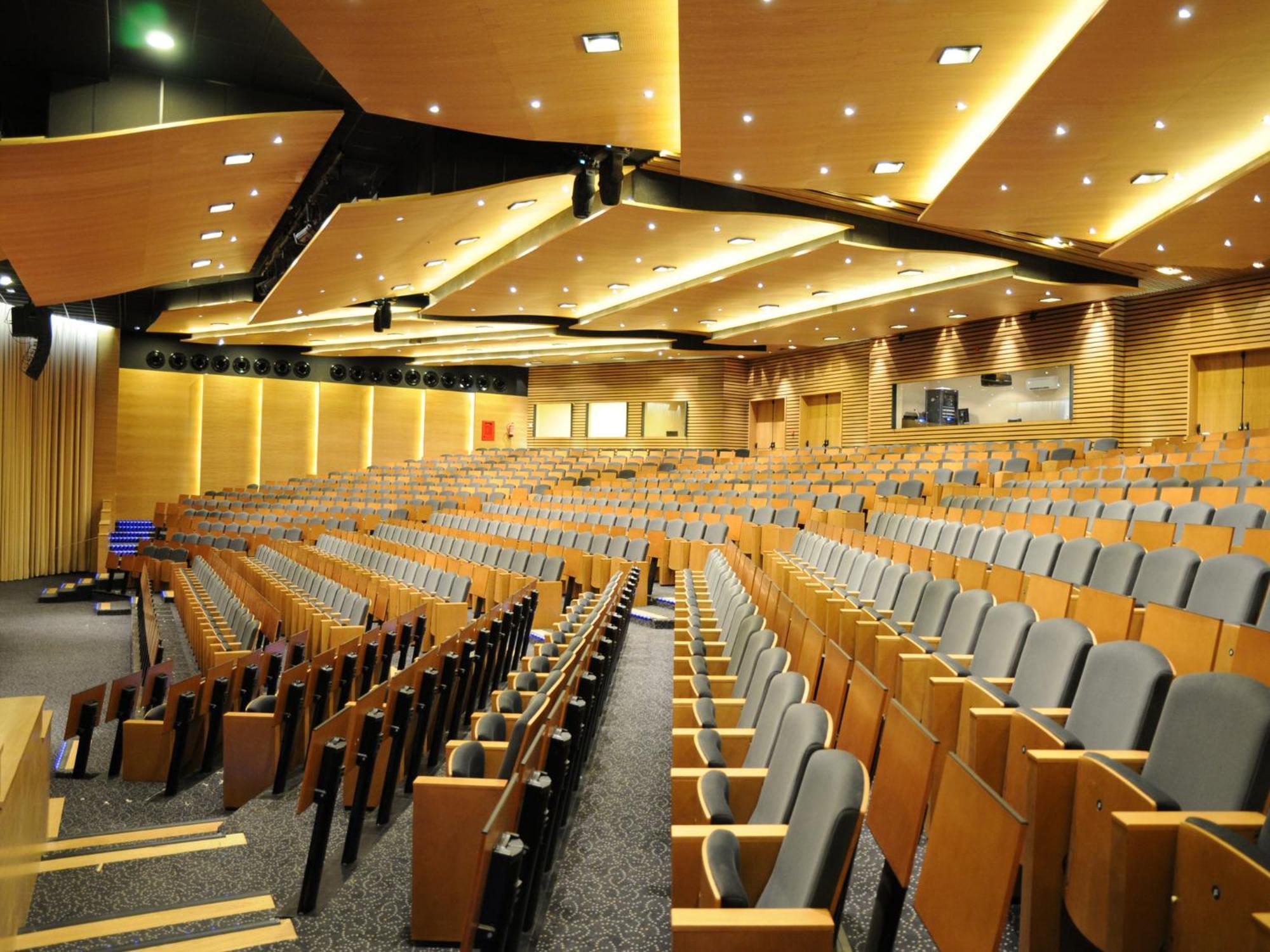 Beatriz Toledo Auditorium & Spa — Fotos 1